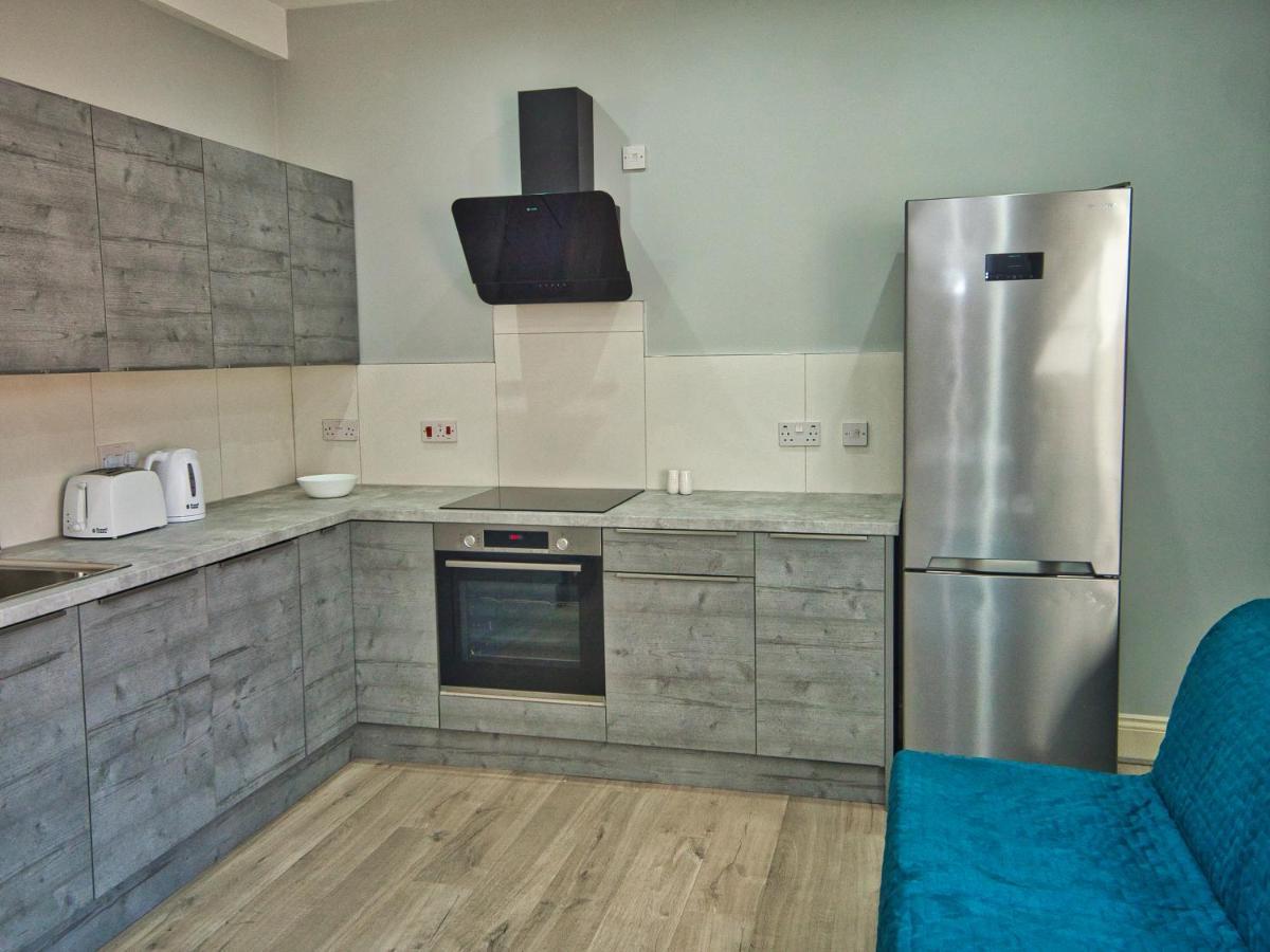 Stunning Property Fully Refurbished Бирмингем Экстерьер фото